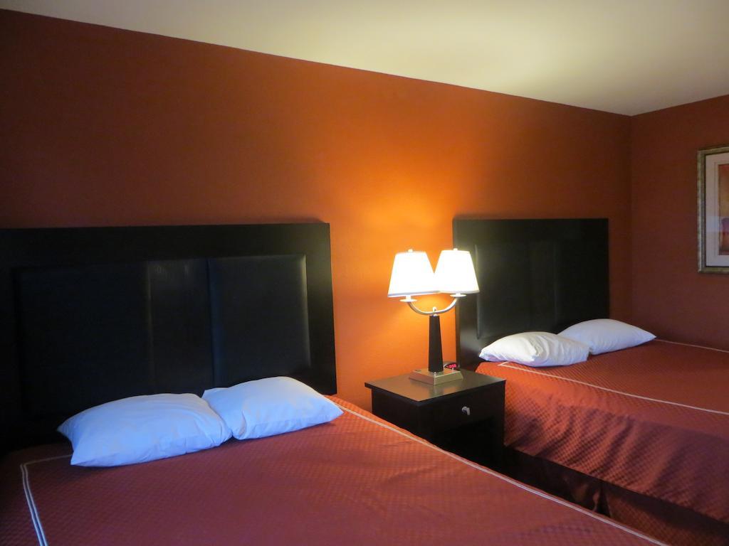 Super 8 By Wyndham Chicago Northlake O'Hare South Chambre photo